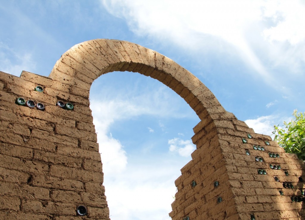 Arche en terre crue 2